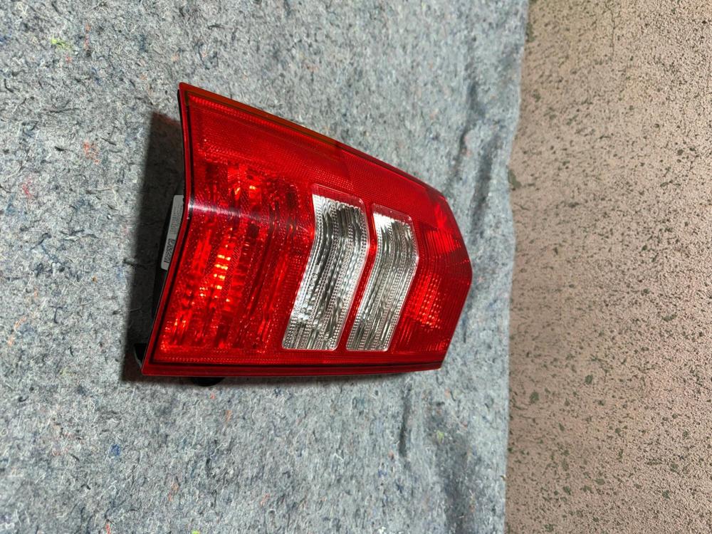2008-2017 Jeep Patriot Driver Right RH Side Rear Brake Tail Light Lamp OEM – photo 3
