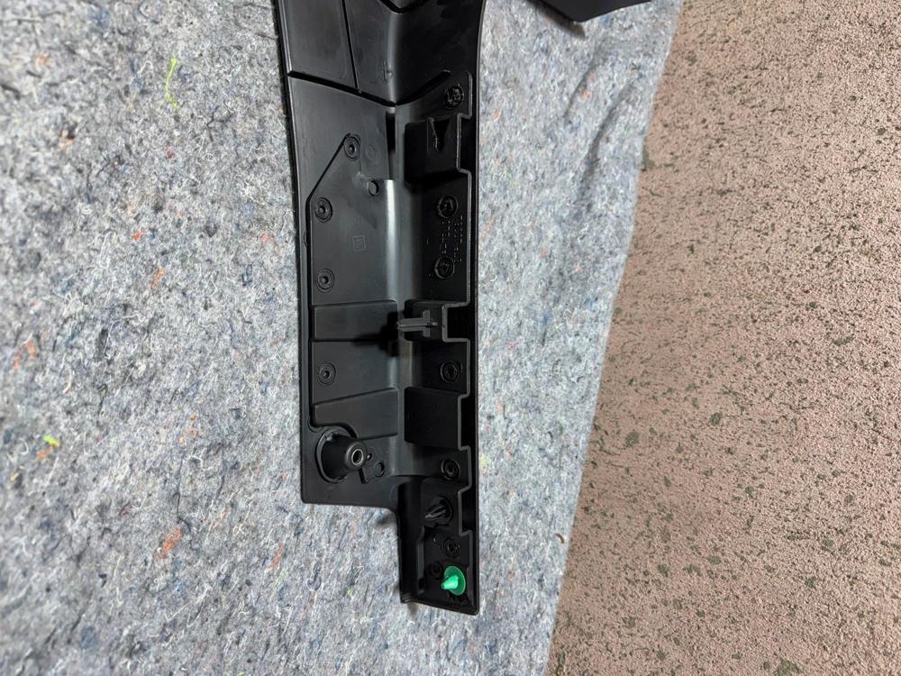 2014-2021 Maserati Ghibli Front Left Door Sill Scuff Kick Panel OEM 6700113670 – photo 2