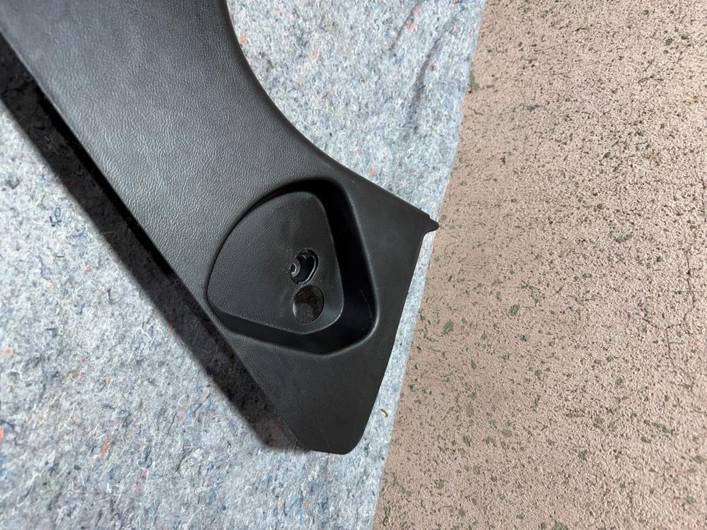2014-2021 Maserati Ghibli Front Left Door Sill Scuff Kick Panel OEM 6700113670 – photo 3