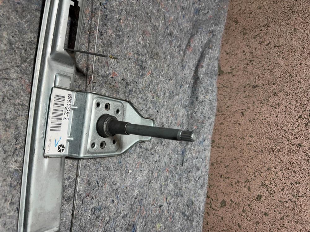 2010-2015 Peep Patriot Right Rear Passenger Window Regulator Manual 05291802AA – photo 4