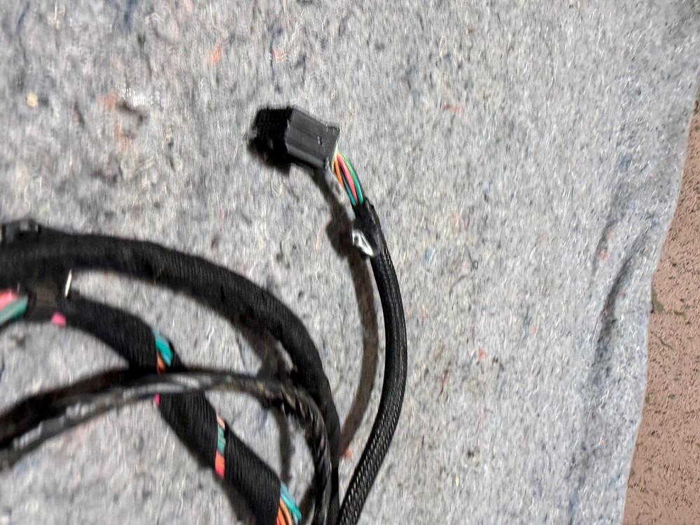 Genuine Mopar Header Wiring 68241736AA – photo 2