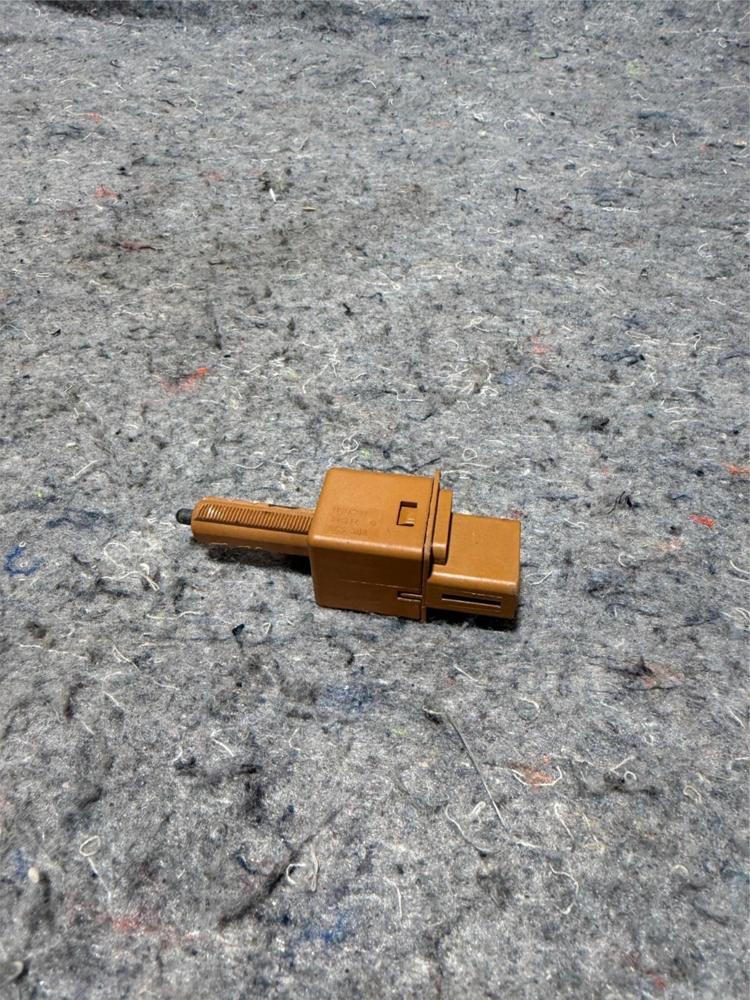 2013-2021 Honda Accord Civic Crv Brake Pedal Light Sensor Unit OEM M28988 – photo 1