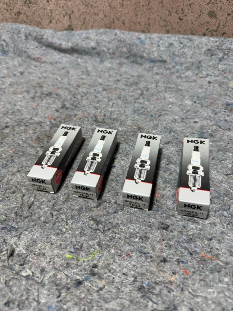 4 Pack Genuine Ngk 7634 Spark Plug BPR5ES11 – photo 1
