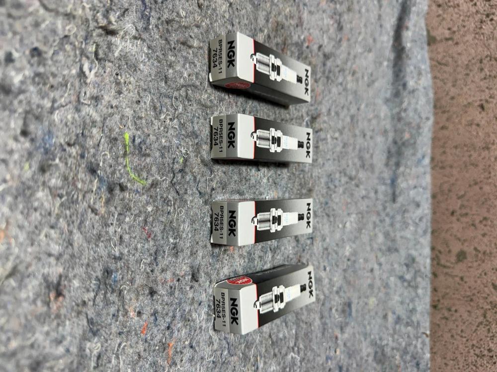 4 Pack Genuine Ngk 7634 Spark Plug BPR5ES11 – photo 3