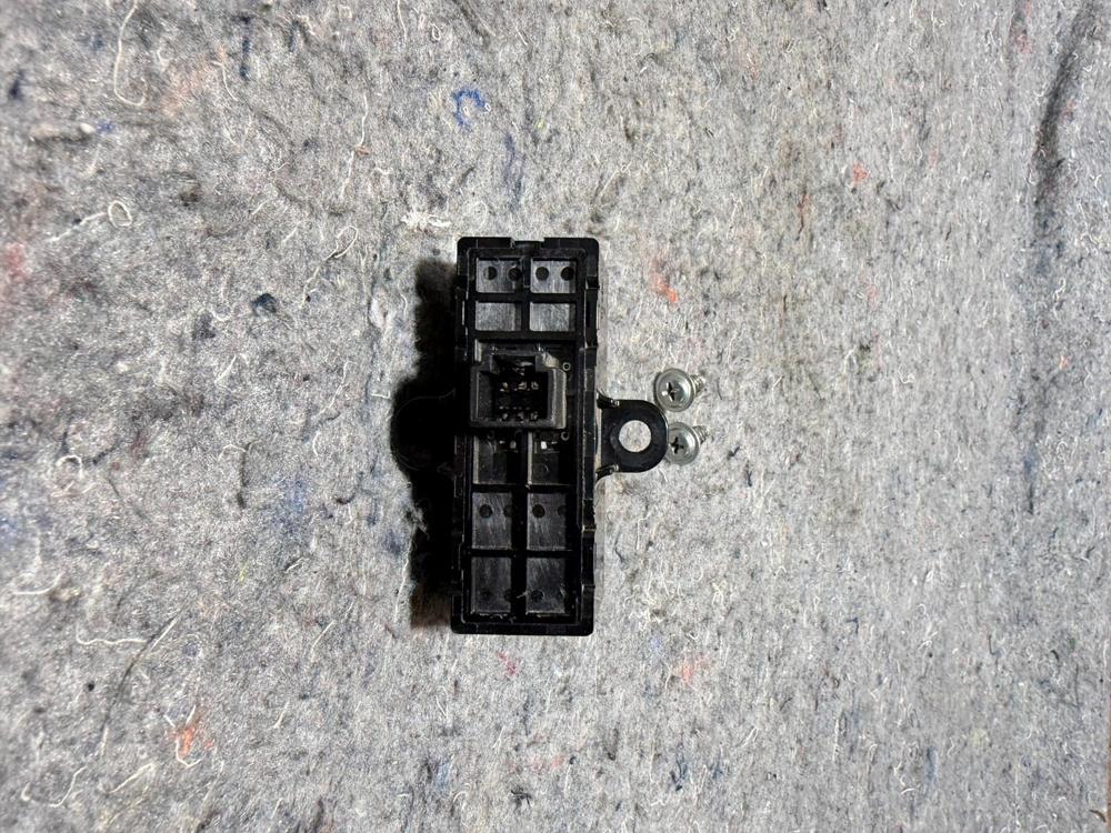 14-2016 Infiniti Q50 Instrument Cluster Dimmer & Trip Reset Switch Button OEM – photo 2