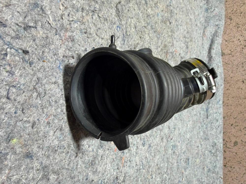 14-15 Infiniti Q50 Hybrid 3.5L Engine Right Air Intake Duct Tube OEM – photo 2