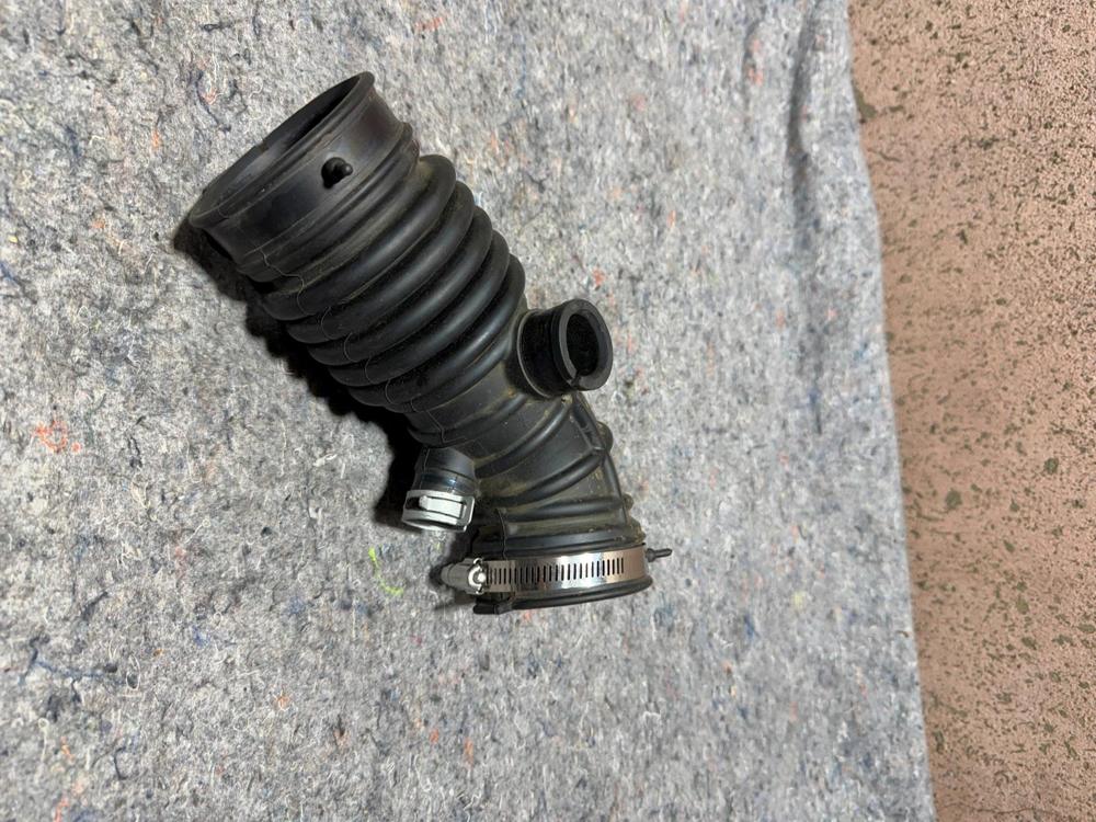 14-15 Infiniti Q50 Hybrid 3.5L Engine Right Air Intake Duct Tube OEM – photo 3