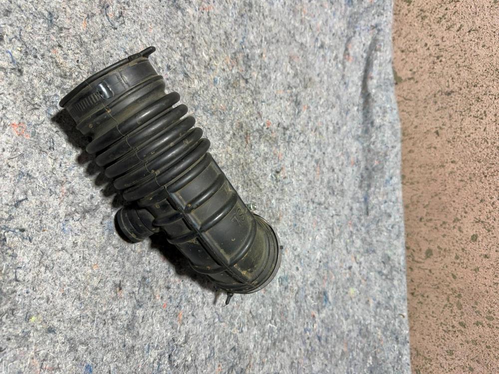 14-15 Infiniti Q50 Hybrid 3.5L Engine Right Air Intake Duct Tube OEM – photo 4
