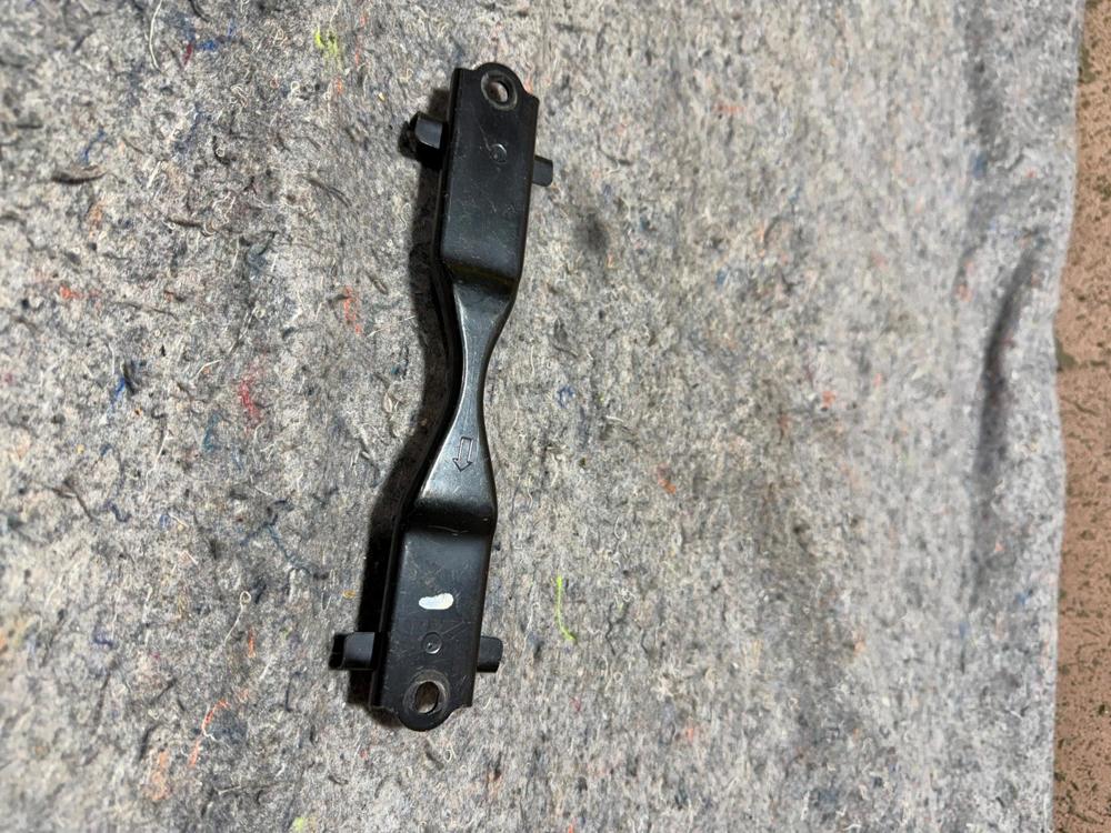 14-23 Infiniti Q50 Q60 Bettery Tie Tray Down Bracket Unit OEM – photo 2