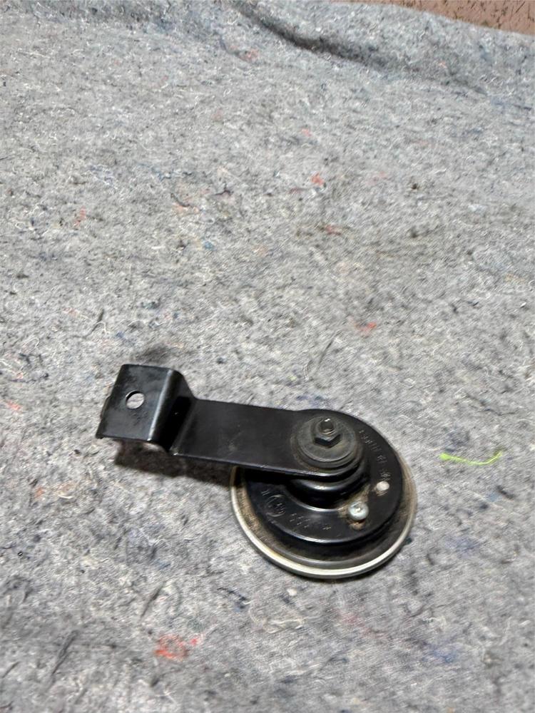 08-12 Kawasaki Ninja EX250J 250R EX 250 J R Horn Signal OEM 000114 – photo 1