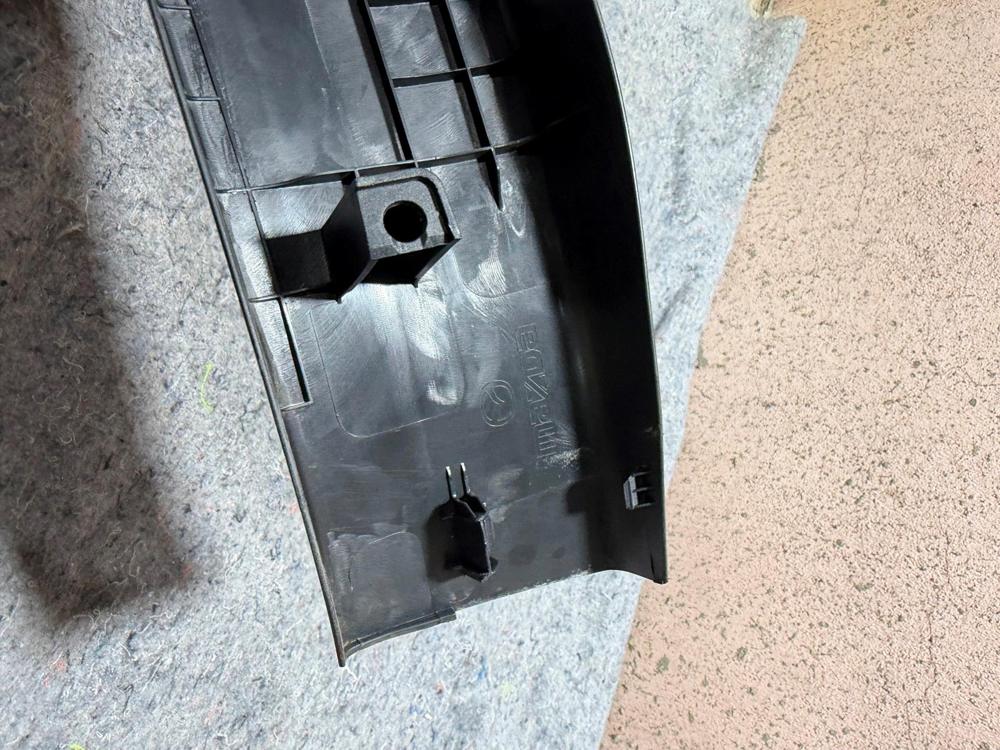 Mazda CX-3 2016 Rear Door Sill Trim DB9L68740 – photo 2