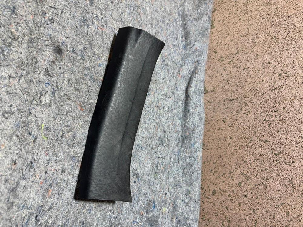 Mazda CX-3 2016 Rear Door Sill Trim DB9L68740 – photo 3
