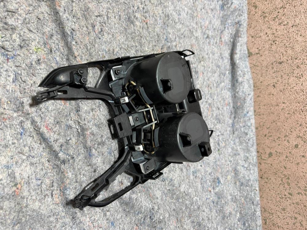 2013-2016 Ford Fusion OEM Center Console Dual Cupholder & Park Switch W/blk Trim – photo 3