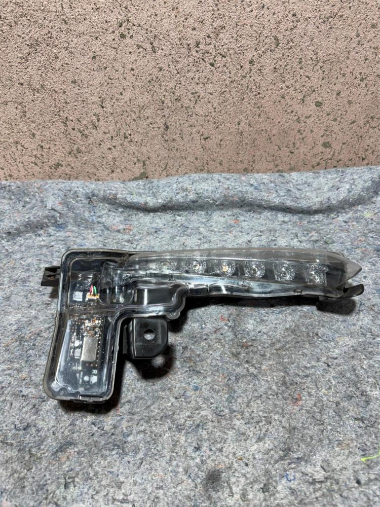 17-19 Toyota Corolla 02-374DRL/ Fog Lamp Light OEM Right Passenger Side RH – photo 1