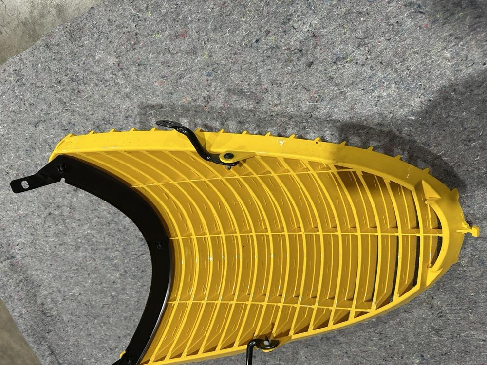 Plymouth Prowler 97-02 OEM Front Grille Yellow, P# 04786186 – photo 4