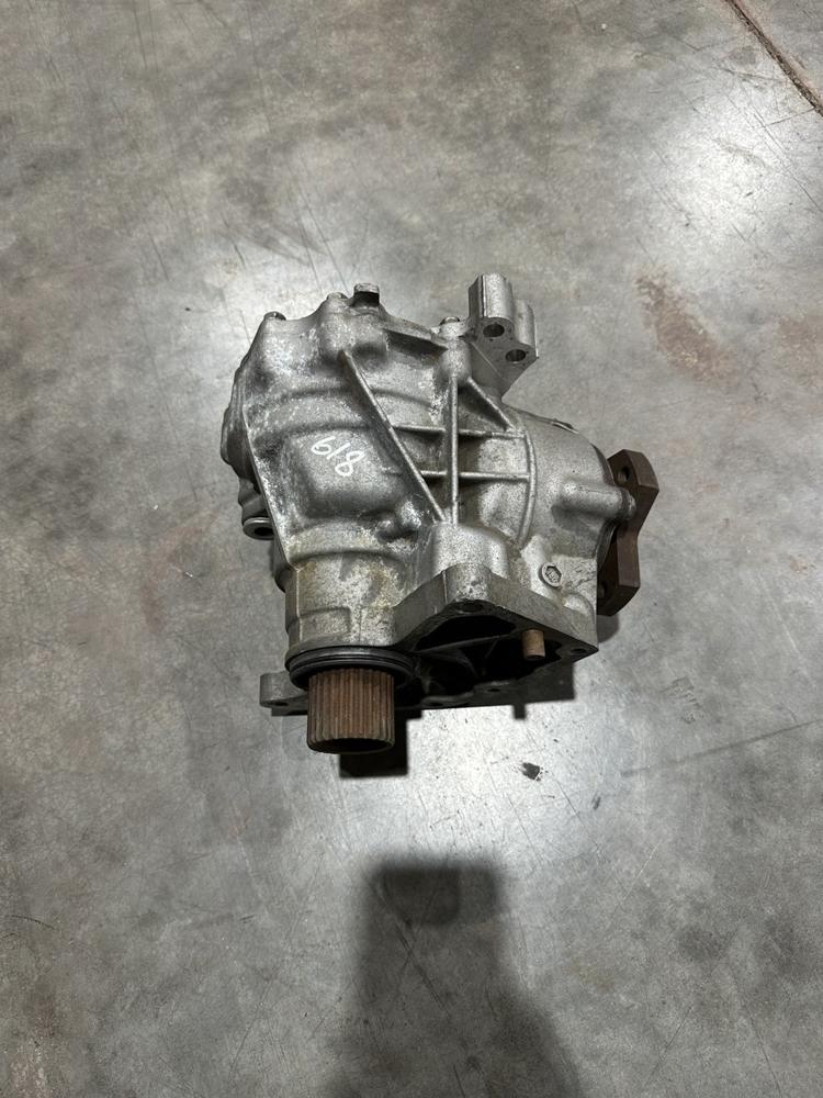 2014-2023 Infiniti QX80 Transfer Case Assembly OEM – photo 1