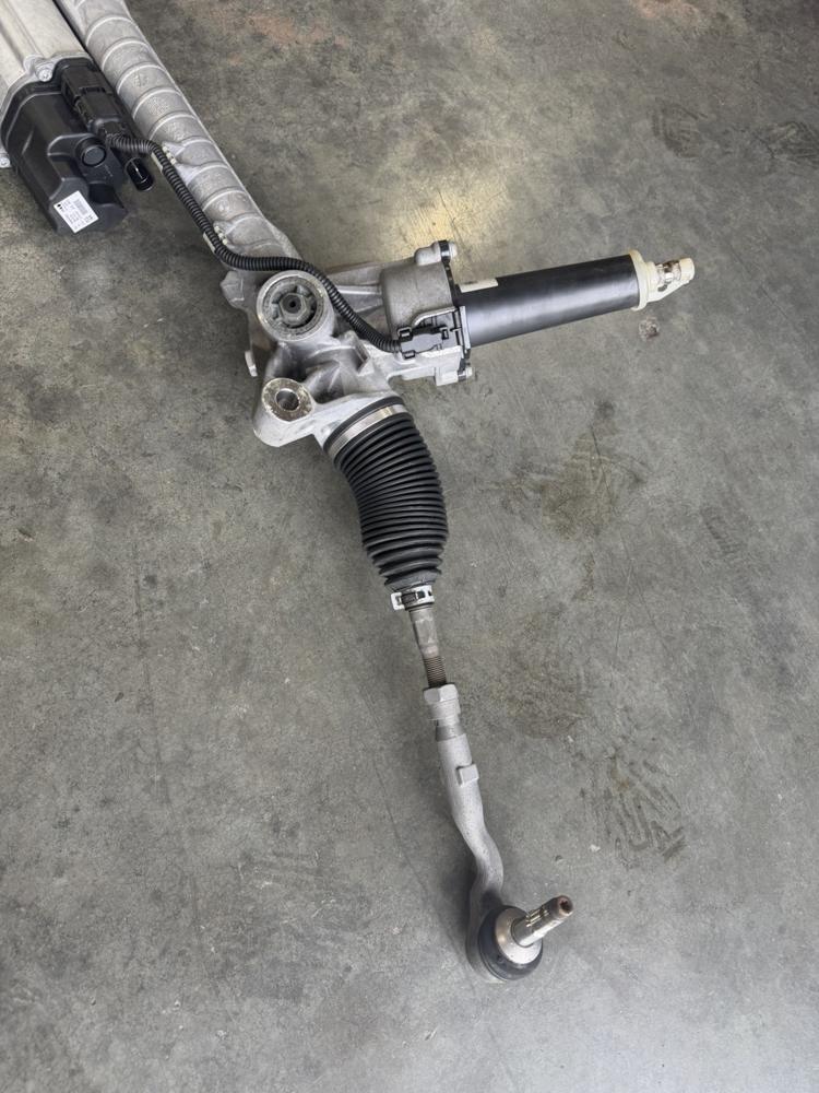 11-16 BMW F10 535i Rwd Electric Power Steering Gear Rack & Pinion w/ Motor OEM – photo 3
