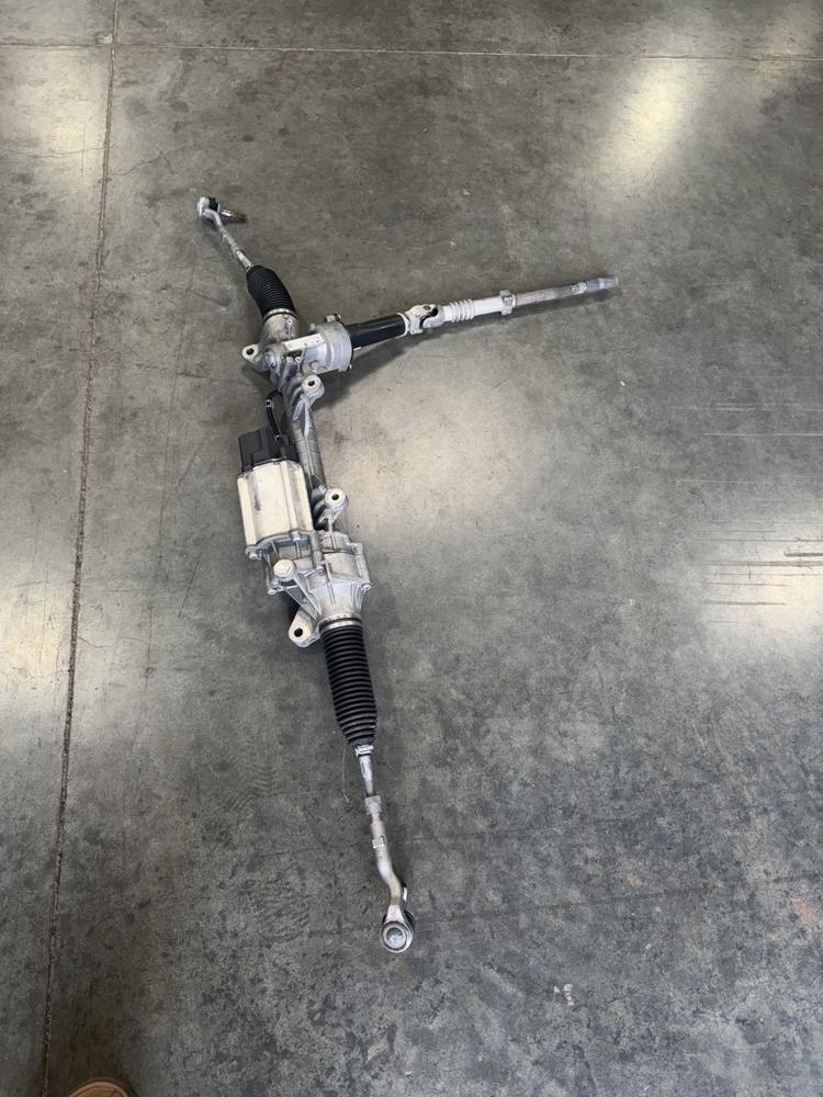 11-16 BMW F10 535i Rwd Electric Power Steering Gear Rack & Pinion w/ Motor OEM – photo 1