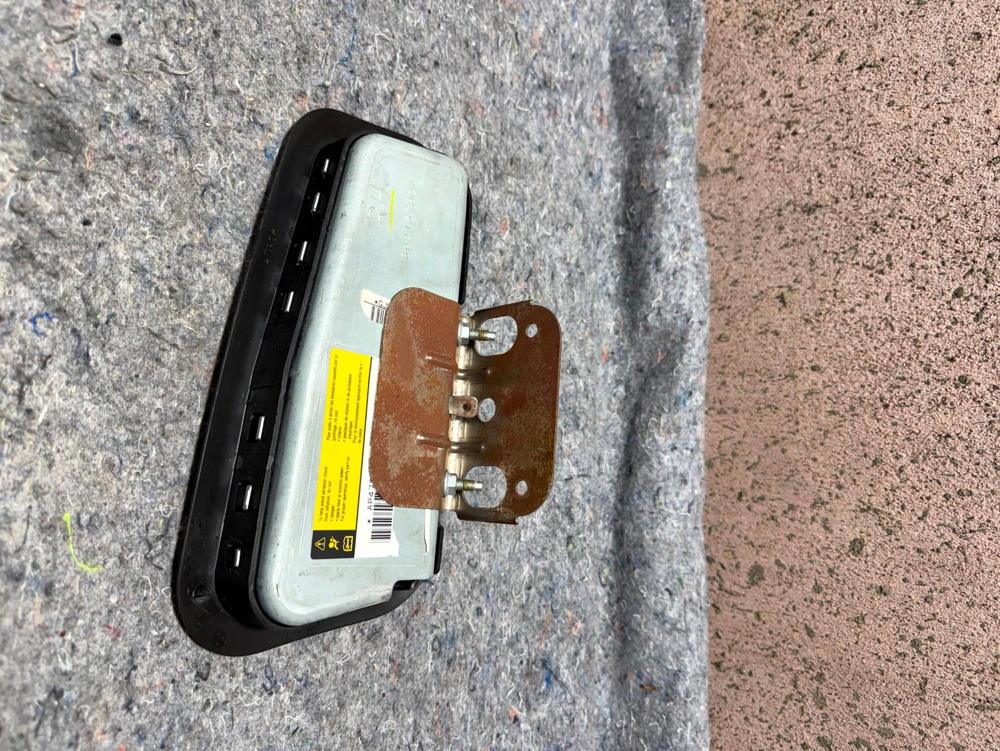 2006-2010 Cadillac CTS Passenger Right RH Seat OEM Part 604137600 – photo 4