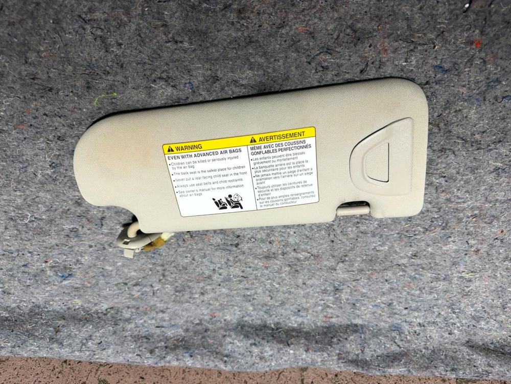 2014-2022 Infiniti Q50 OEM Left Driver Sun Visor – photo 2
