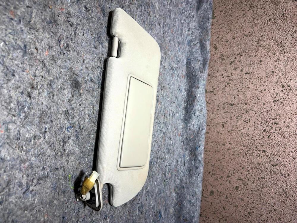 2014-2022 Infiniti Q50 OEM Left Driver Sun Visor – photo 4