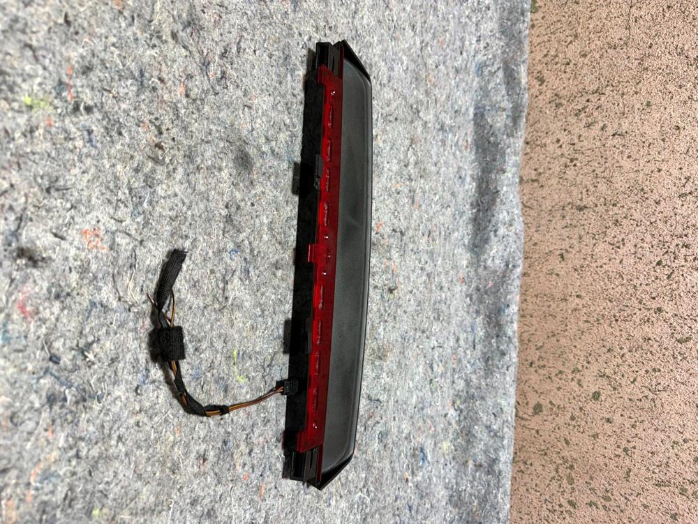 2011-2016 BMW 528I F10 Rear Center Upper Third 3RD Light Stop Brake Lamp OEM – photo 4