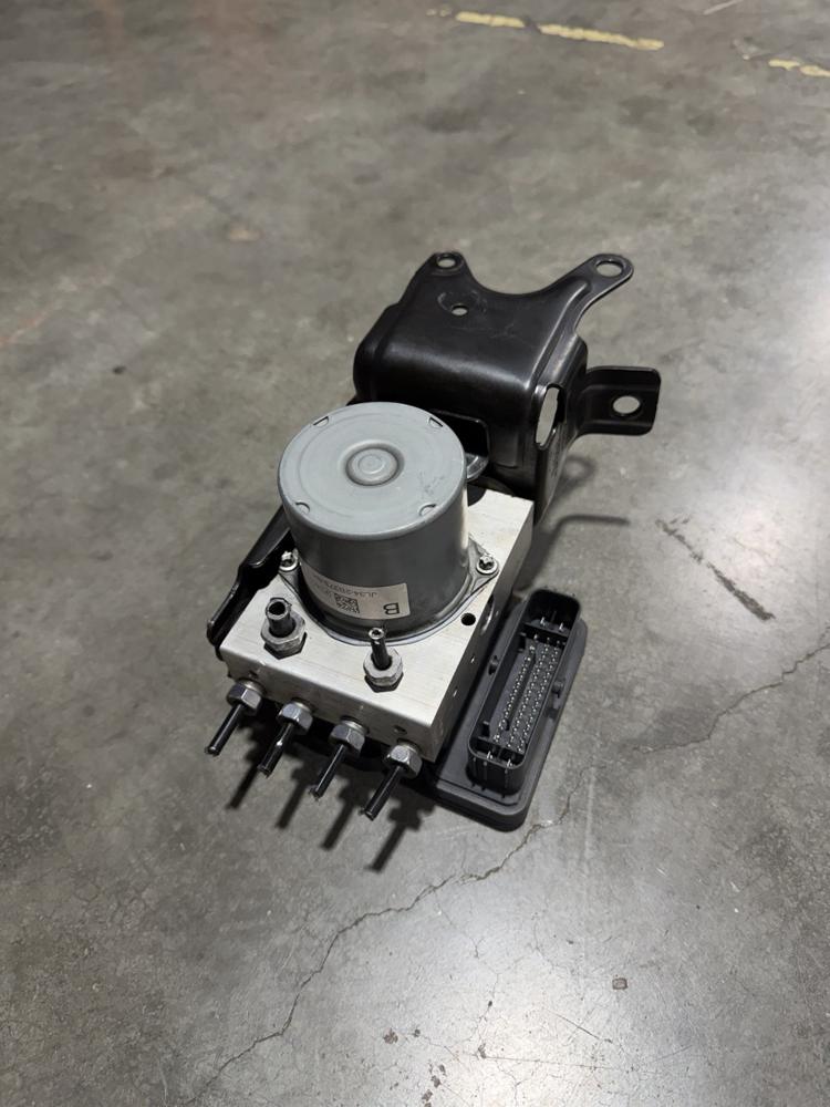 2018 Ford F150 Anti-lock Brake Pump Module w/ Adaptive JL34-2B373-BK OEM – photo 2