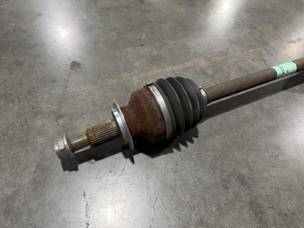 2018 Ford Mustang Shelby GT350 5.2L OEM RH Passenger Rear Axle FR3V4K138AA #1580 – photo 2