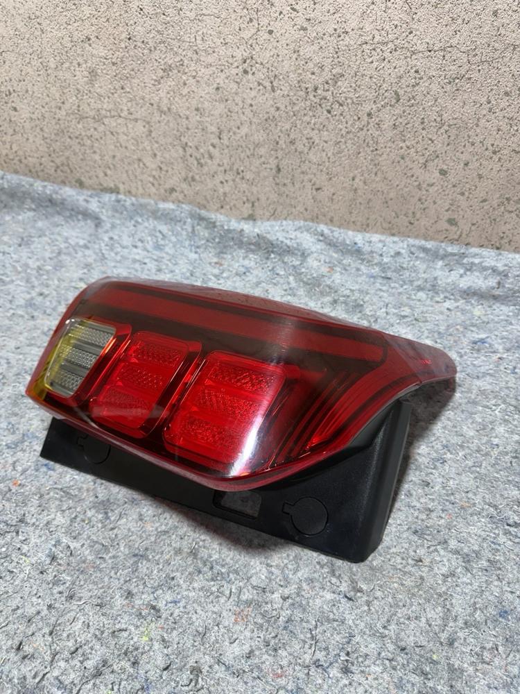 2020-2024 Hyundai Palisade Rear Left Side Outer Taillight Light Lamp OEM – photo 2