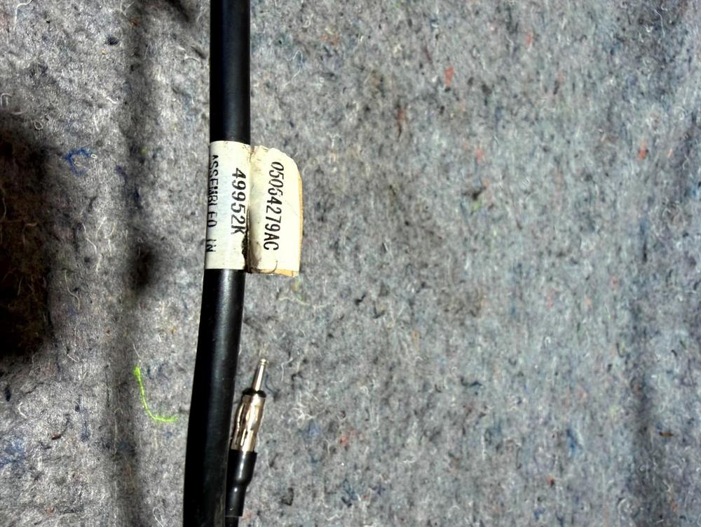 Genuine Mopar OEM Antenna Base Cable and Bracket 05064279AC – photo 4