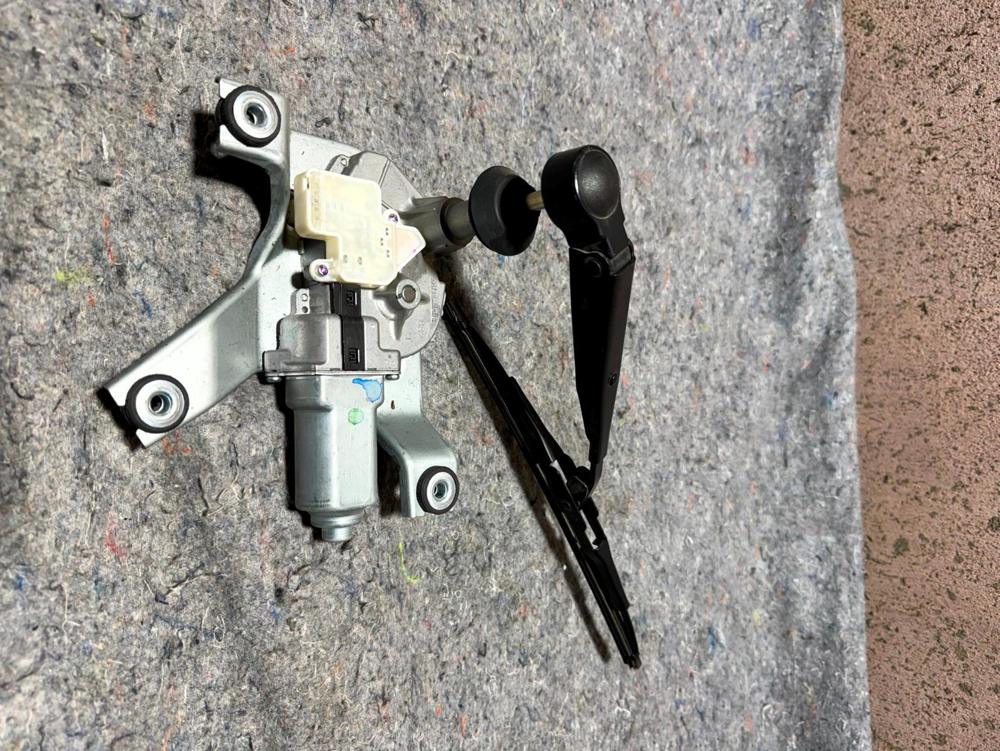 2007-2017 Jeep Patriot Compass Rear Wiper Motor OEM 05116146AE with Blade – photo 4