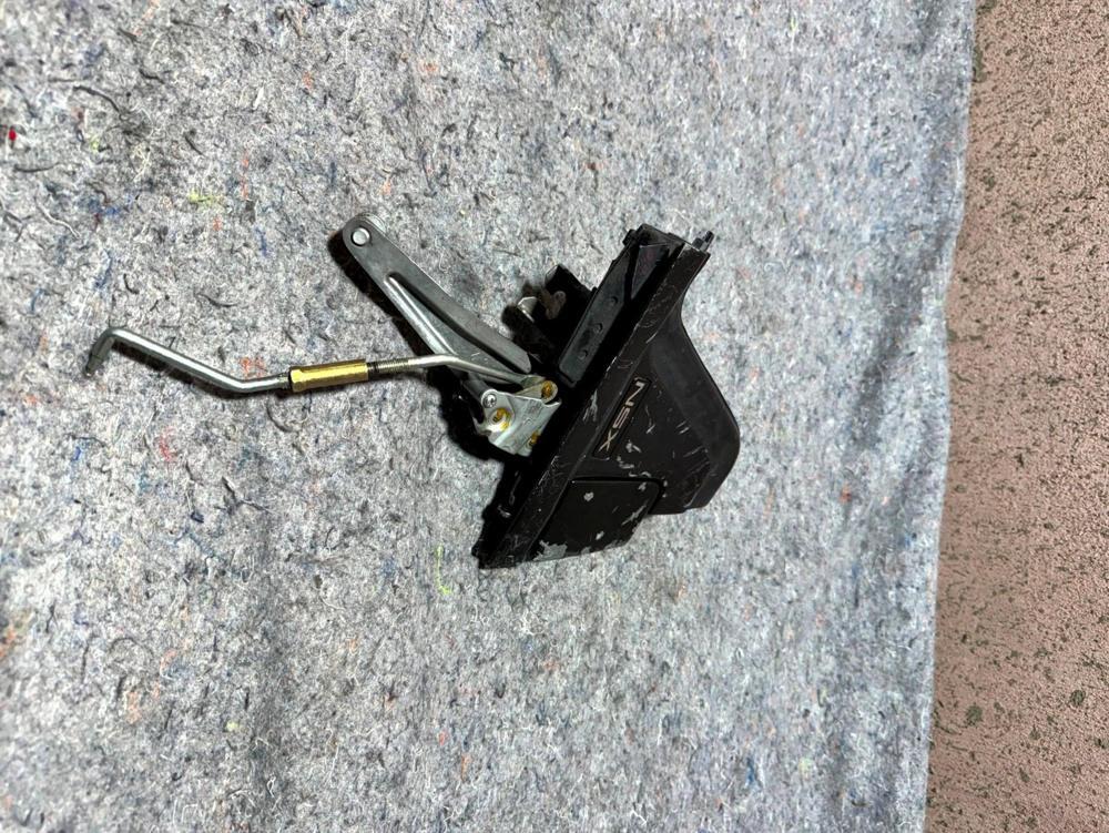 Genuine OEM 91-05 Acura NSX Door Handle Assy Driver Left 72242-SL0-013ZB +parts – photo 2