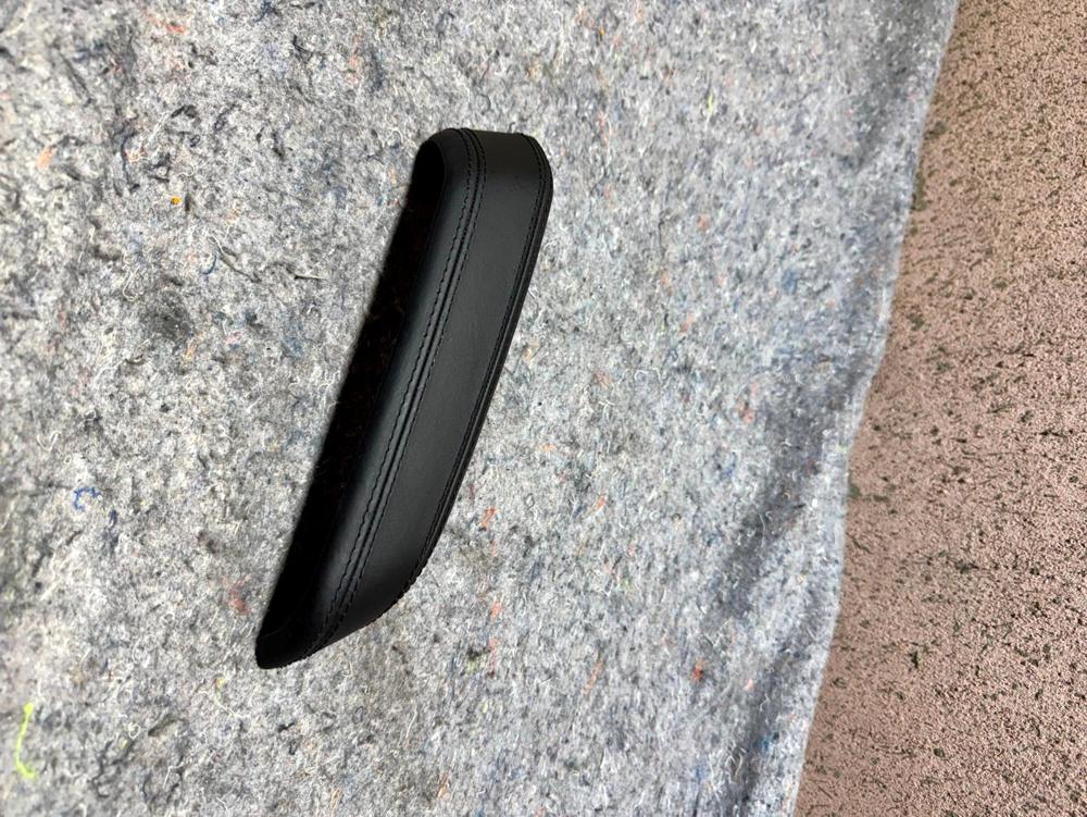 2014-2019 Maserati Ghibli Left Door Handle Trim Cover Assy 105804343C – photo 3
