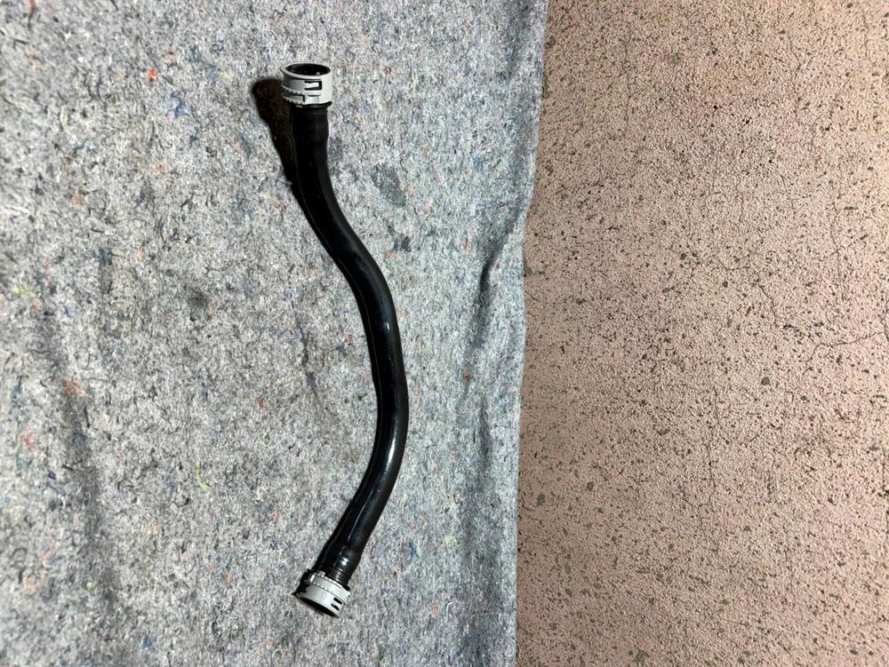 2017-2021 Ford HL3Z-9J478-A Hose Genuine OEM – photo 4