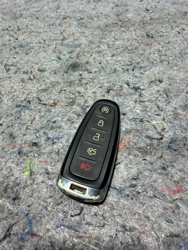 Ford Genuine Fob Key OEM – photo 1
