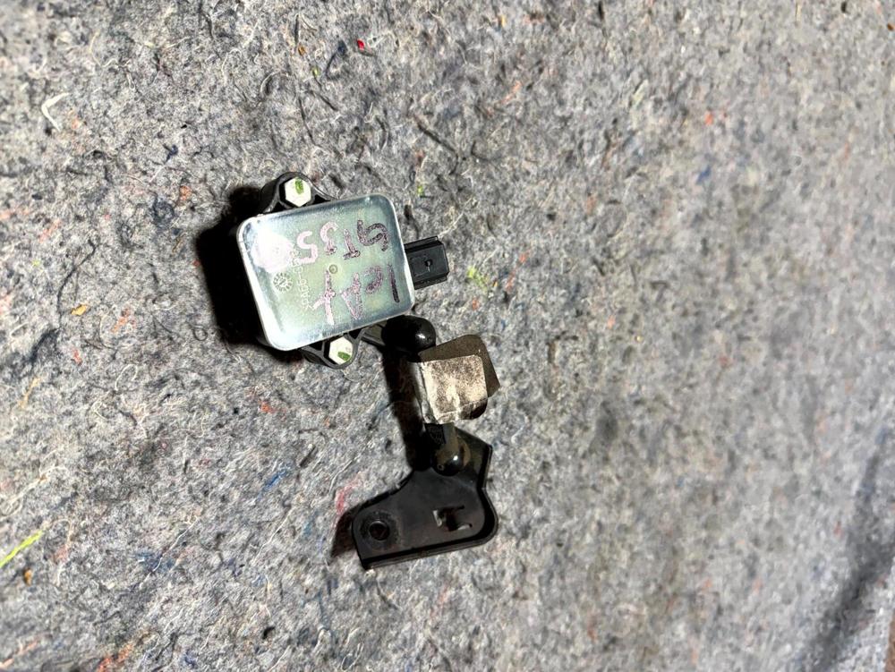18-22 Ford Mustang GT Driver Left Rear Headlight Height Level Sensor OEM – photo 3