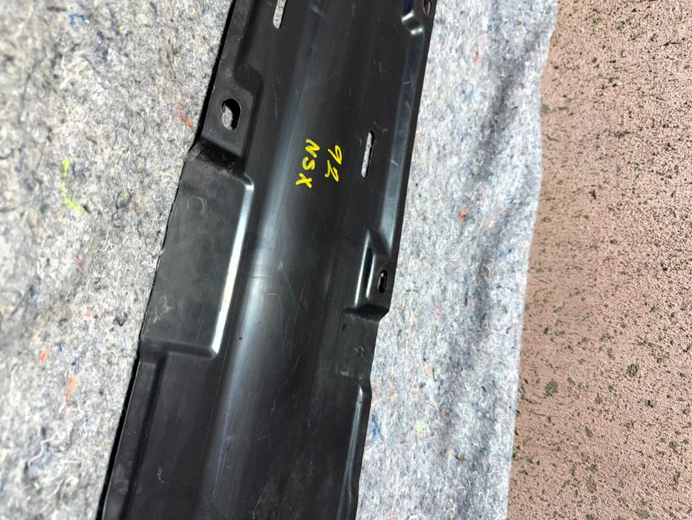 EB1420 1991 91 Acura NSX Underbody Coolant Line Pipe Line Cover – photo 4