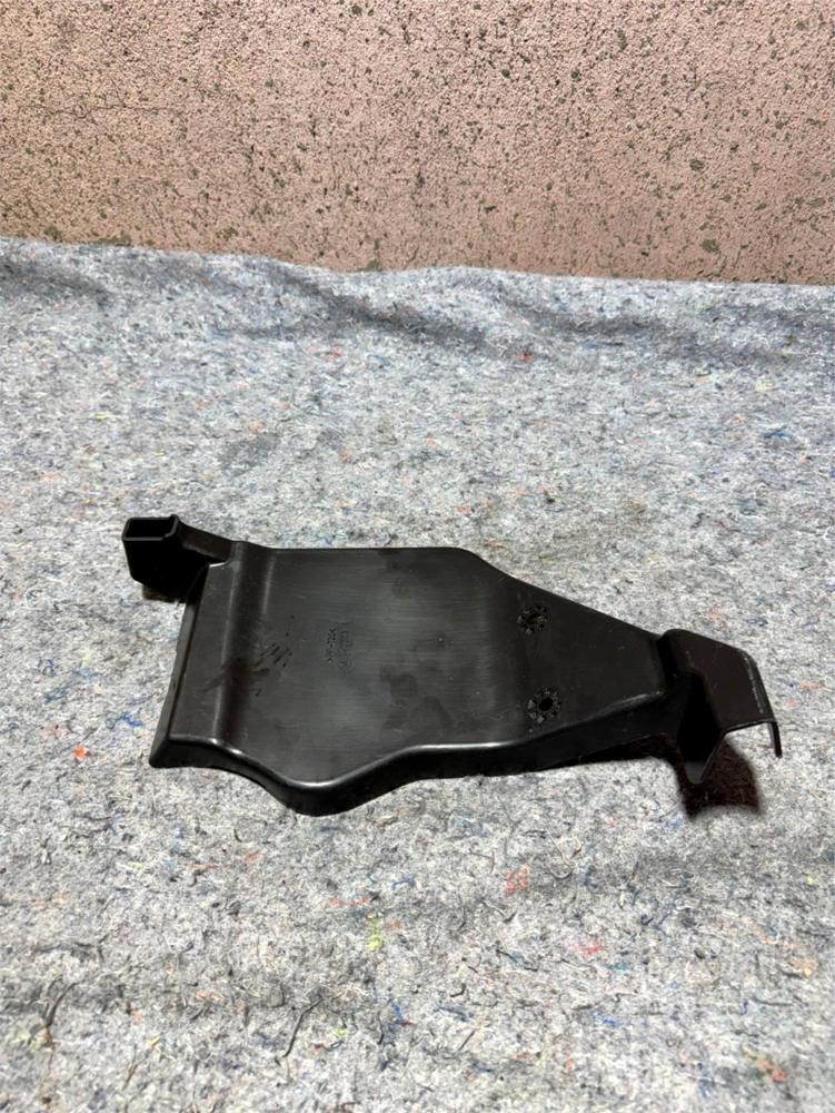 2018-2024 Ford Expedition Engine Lower Splash Shield OEM FL346N634AC – photo 1