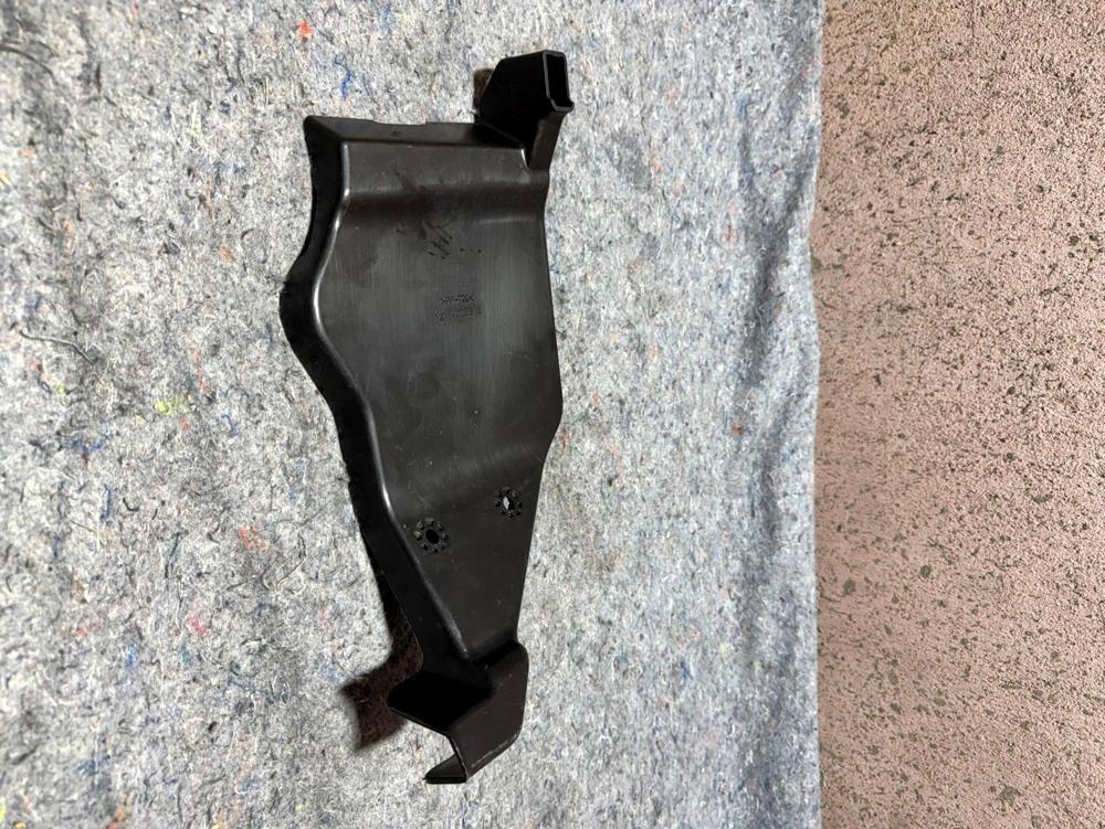 2018-2024 Ford Expedition Engine Lower Splash Shield OEM FL346N634AC – photo 3