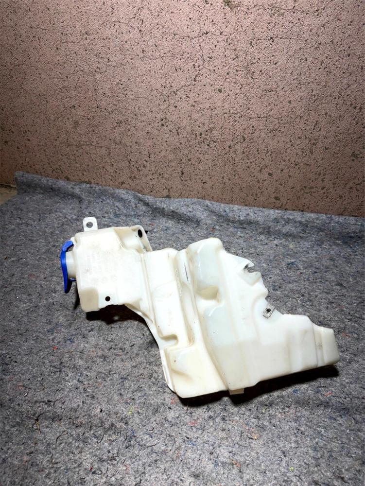 18 Ford F150 OEM Windshield Washer Reservoir JL3417B613AF – photo 1