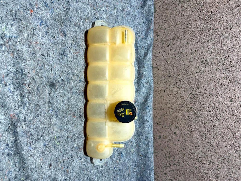 2015-2025 Ford F150 OEM Engine Coolant Reservoir Radiator Overflow Tank – photo 2