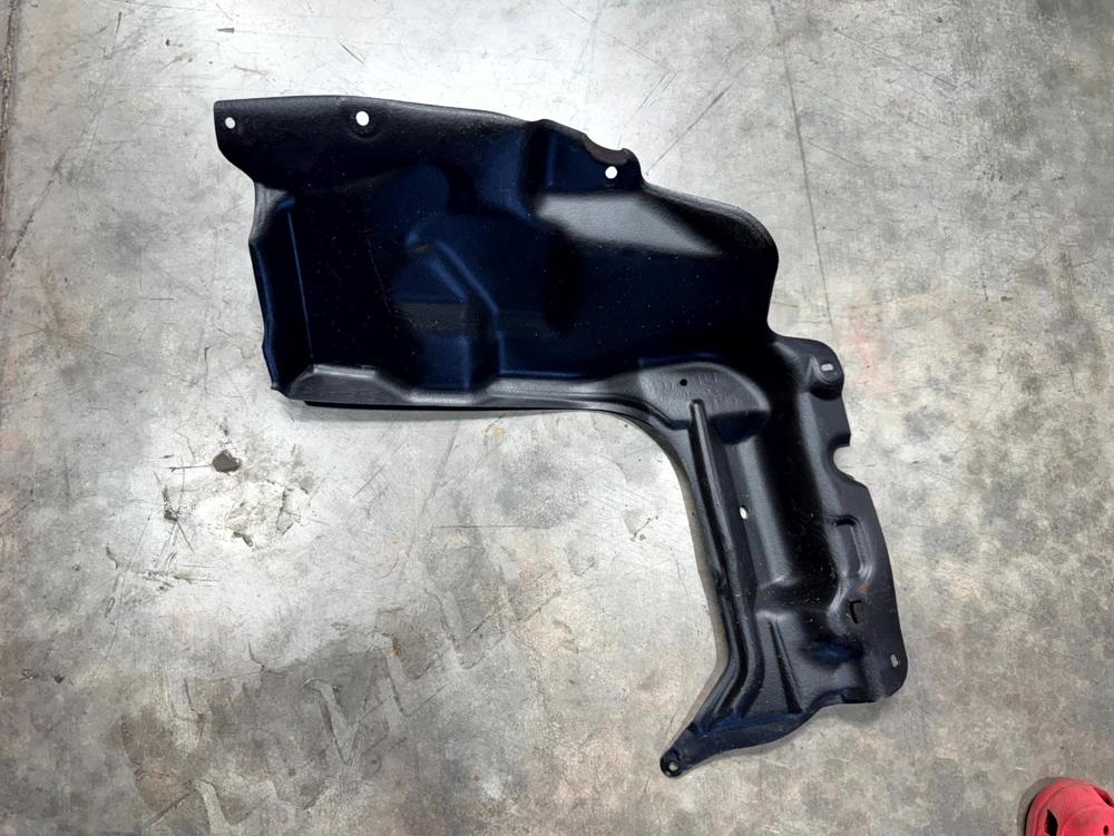 Driver Side Engine Splash Shield 2009-2010 Pontiac Viber GM1228142 – photo 2