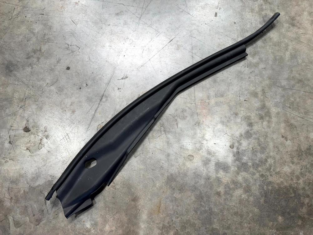 2014-2024 Infiniti Q50 Right Side Fender Trim Cover Panel Molding 65820 4GA0A – photo 1