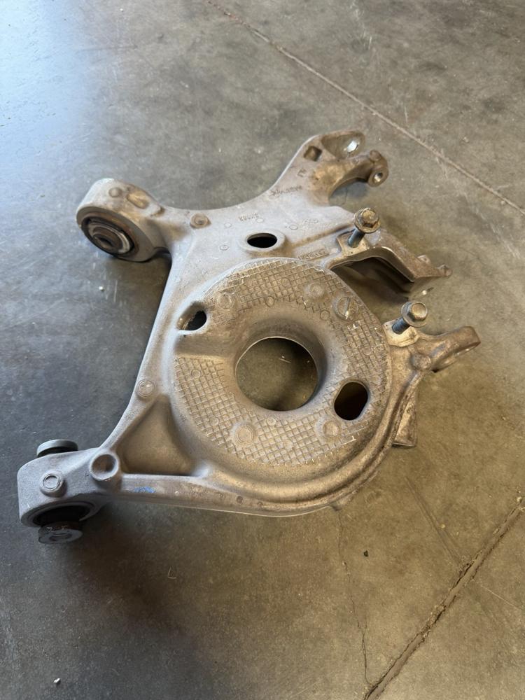 OEM 2015-2022 Ford Mustang Shelby Rear Left Lower Control Arm HR3V5K652BA – photo 3