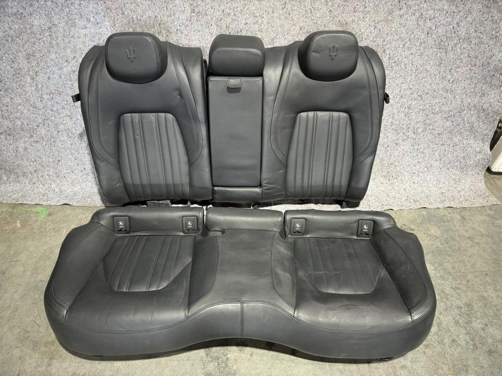 Maserati Ghibli Rear Seats and Headrests OEM – photo 3