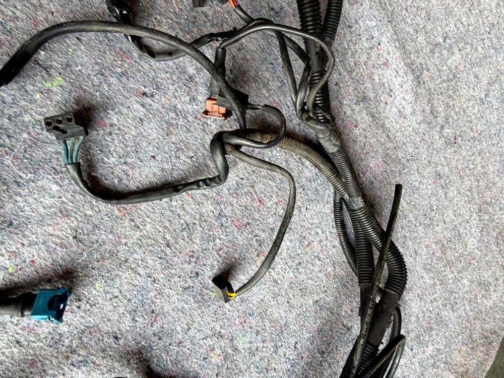 Ferarri Testarossa Engine Harness Rear Pn 144987 – photo 2