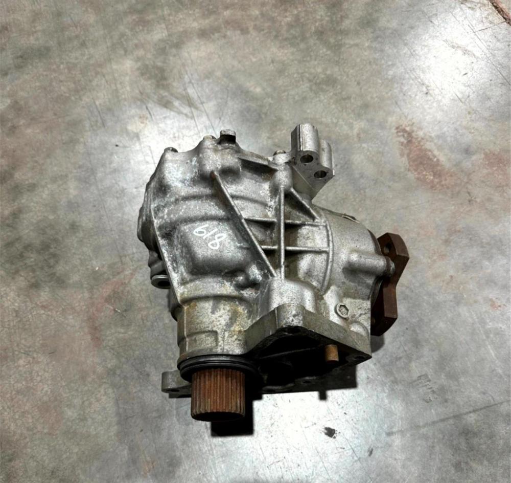 2014-2023 Infiniti QX80 Transfer Case Assembly OEM – photo 1