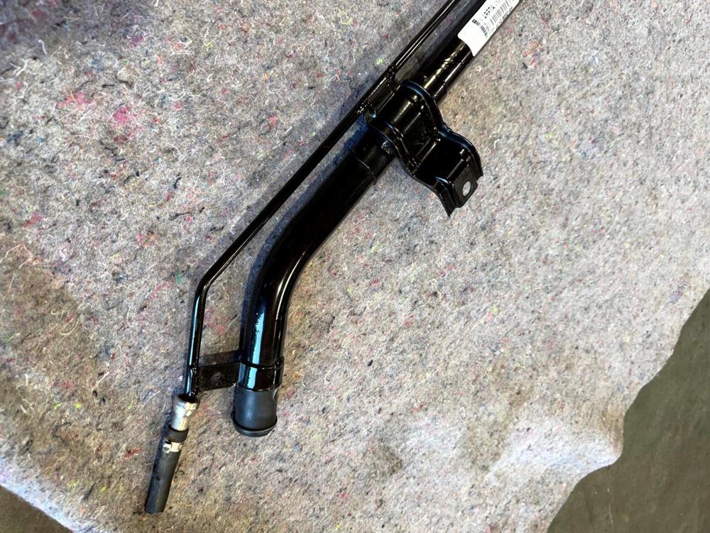 2018-2024 Ford Expedition 3.5L Fuel Gas Tank Filler Pipe Line OEM JL149032AH – photo 3