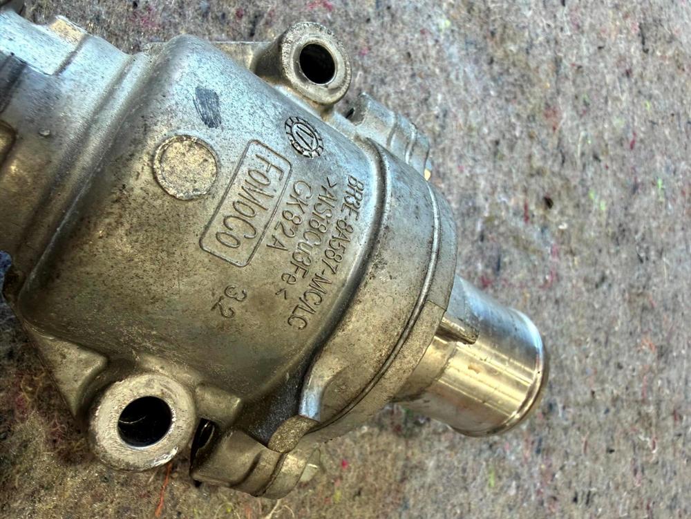 Ford Mustang Vi MK6 Lae S550 5.0 Convertible Facelift BR3E-8A587-MC Thermostat – photo 3