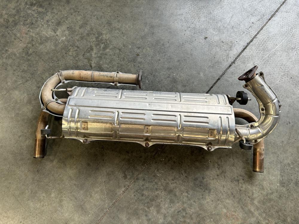 1991-2005 Acura NSX OEM Exhaust Muffler Discontinued Excellent Condition – photo 1